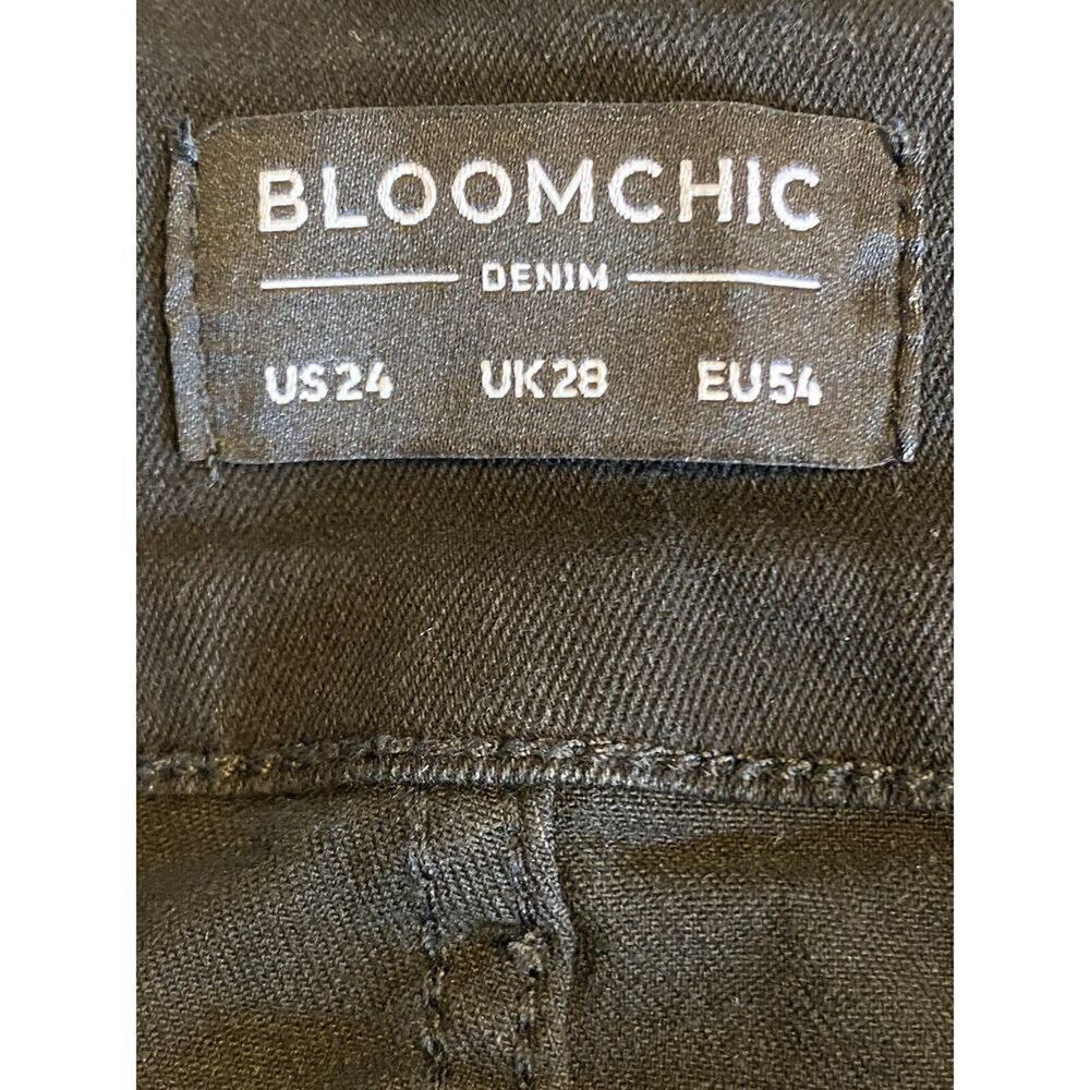 Bloomchic Jean Shorts Very Stretchy High Rise Black Denim Plus Size 24 - Picture 6 of 8